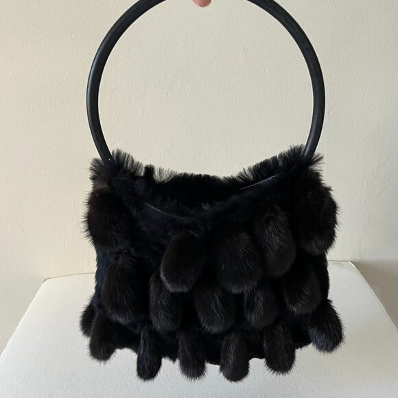 Il Fait Froid Handbags - Vintage Authentic Fur Handbag - Il Fait Froid